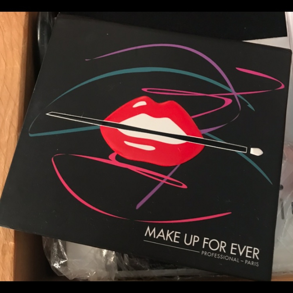 Make up for ever